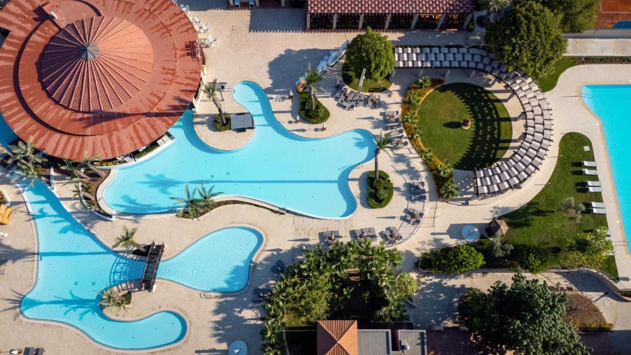 Robinson Cyprus מלון